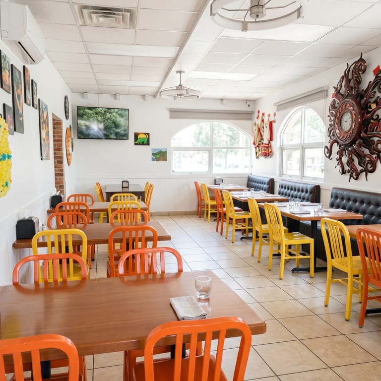Dine In Experience